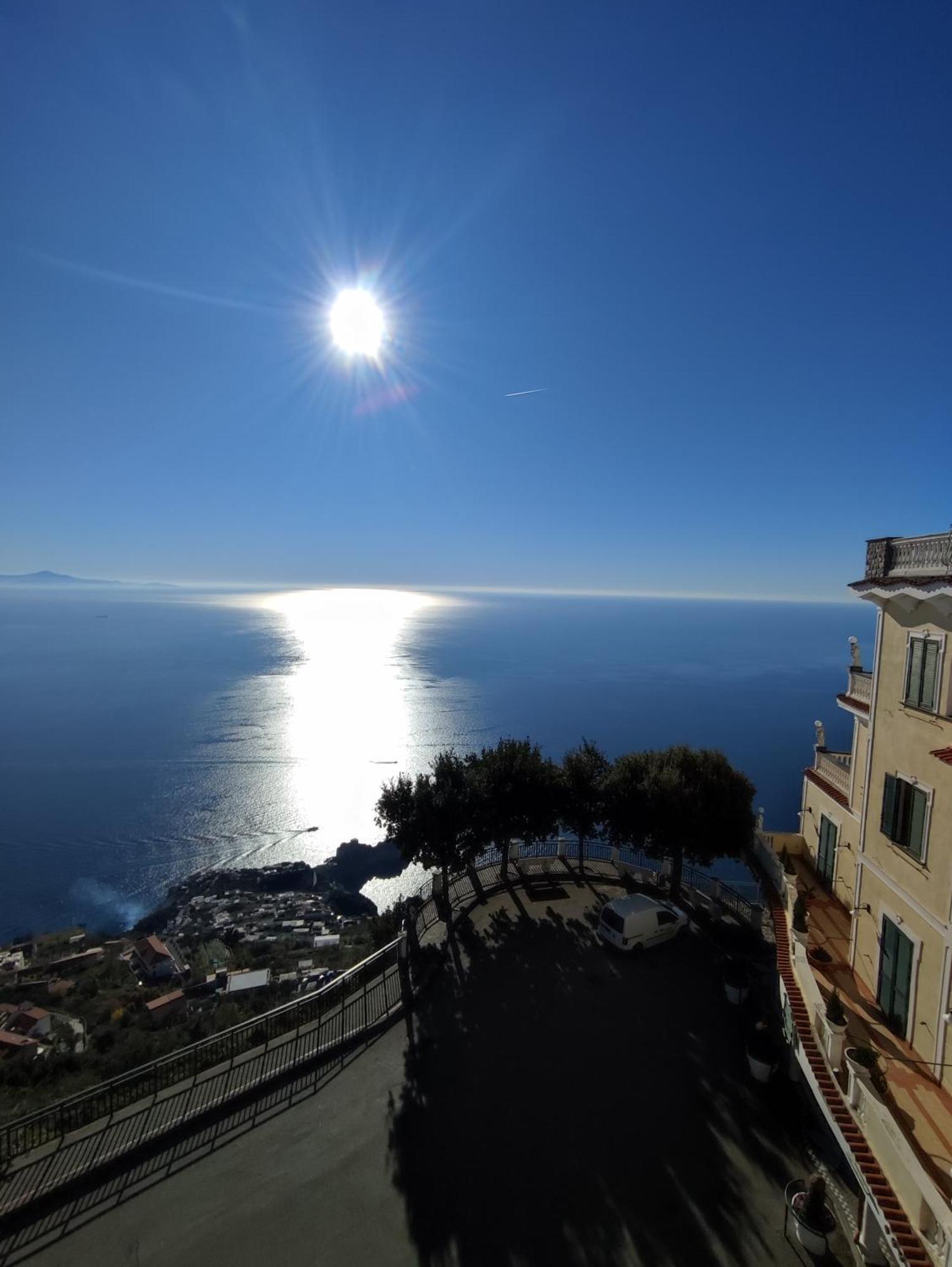 Soleluna Agerola Luaran gambar